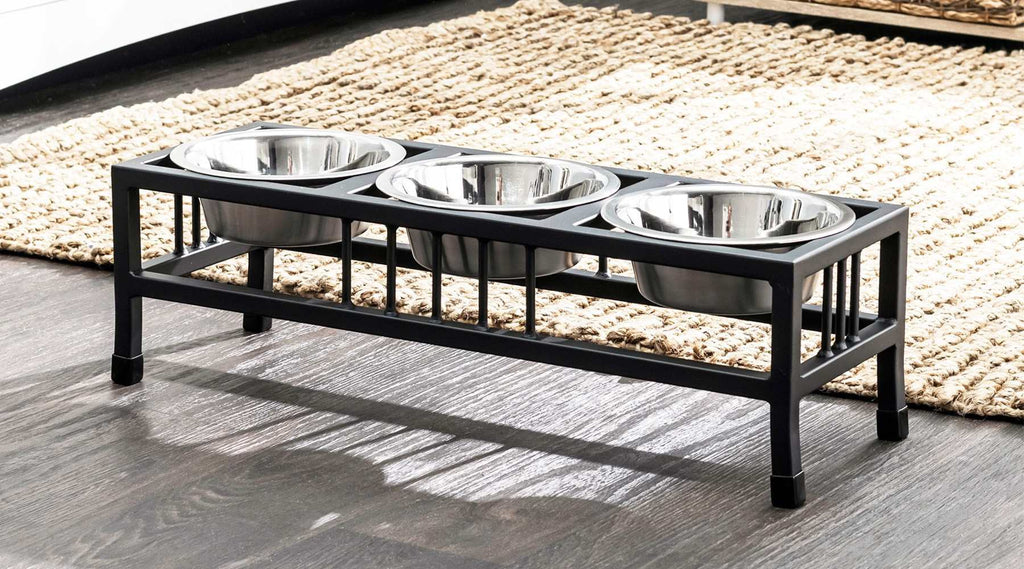 An application scenario or product detail of 3 bowl dog feeding station - Image 6