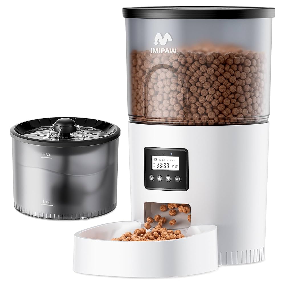 An application scenario or product detail of automatic cat feeder and water fountain - Image 1