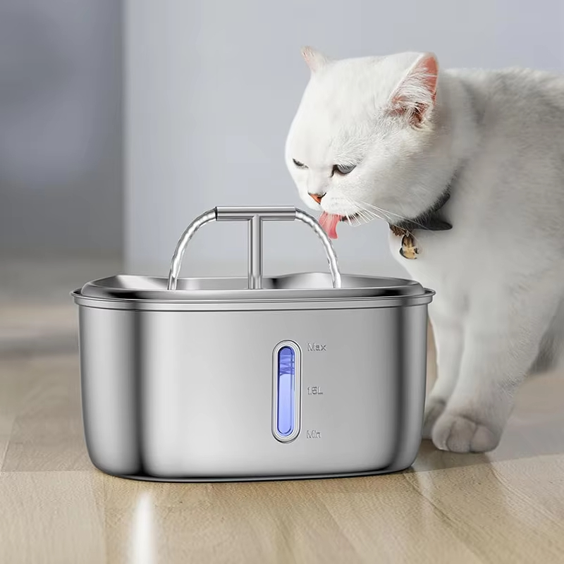 An application scenario or product detail of automatic pet drinking fountain - Image 7