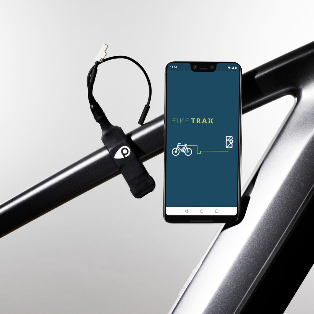 Featured image for the bike tracking device guide