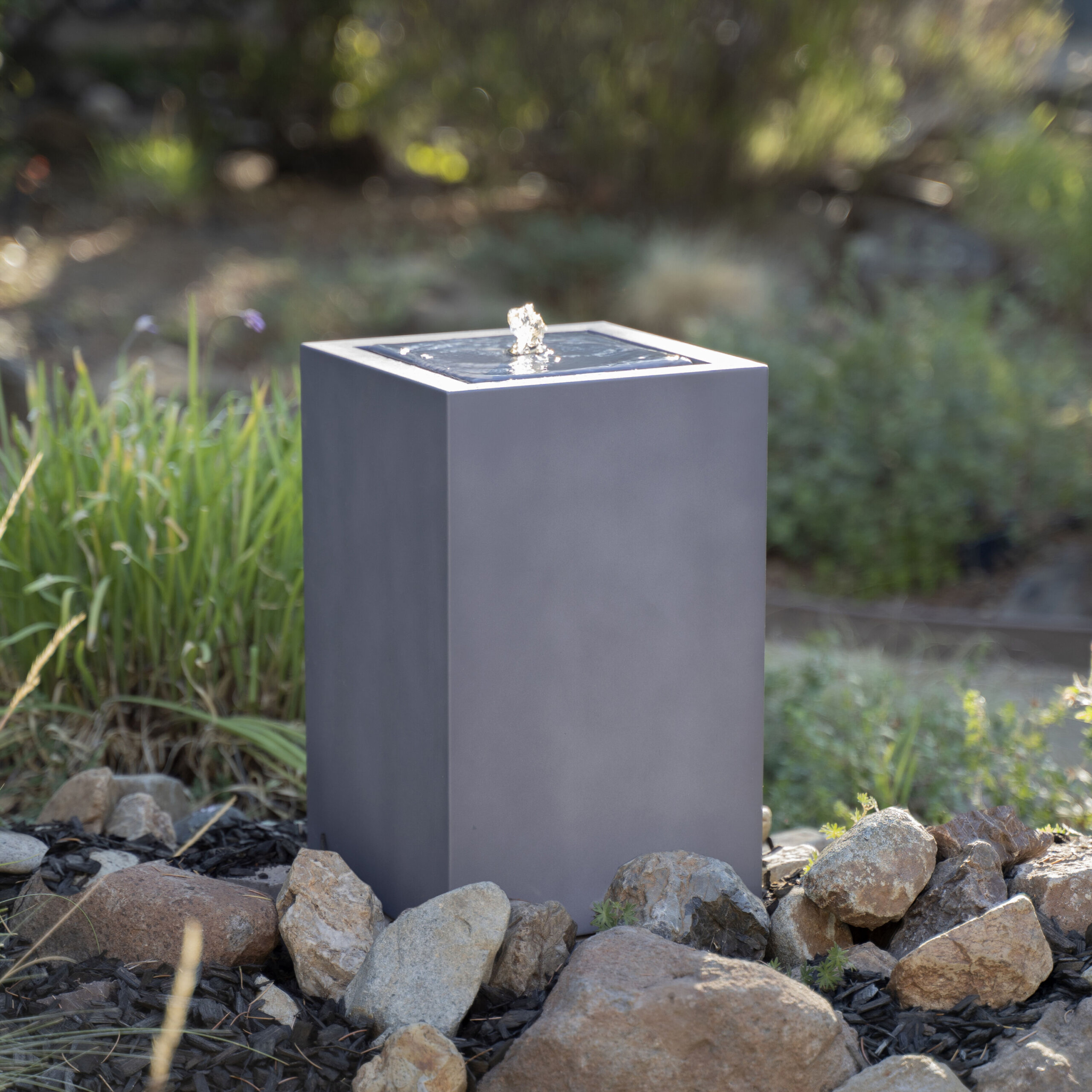 An application scenario or product detail of bond fountains - Image 3
