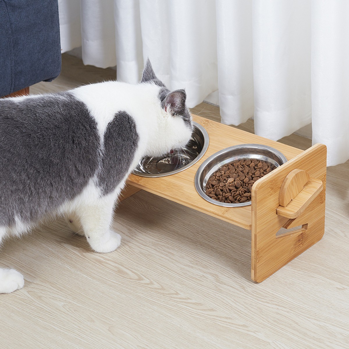 An application scenario or product detail of cat feeder table - Image 10