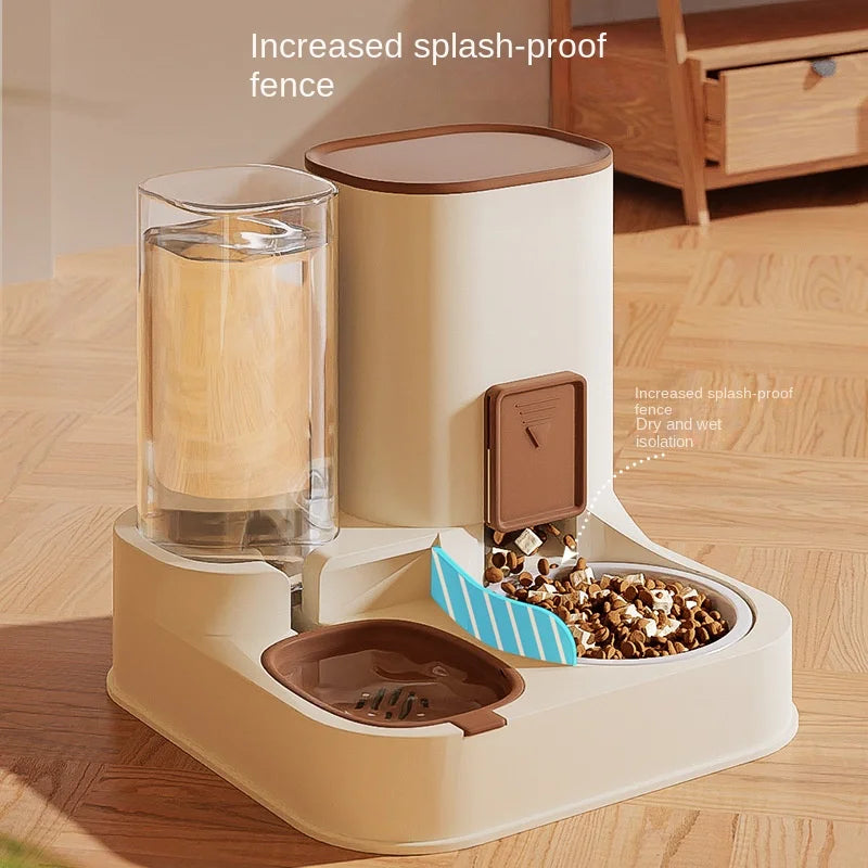 An application scenario or product detail of cat feeder water - Image 6
