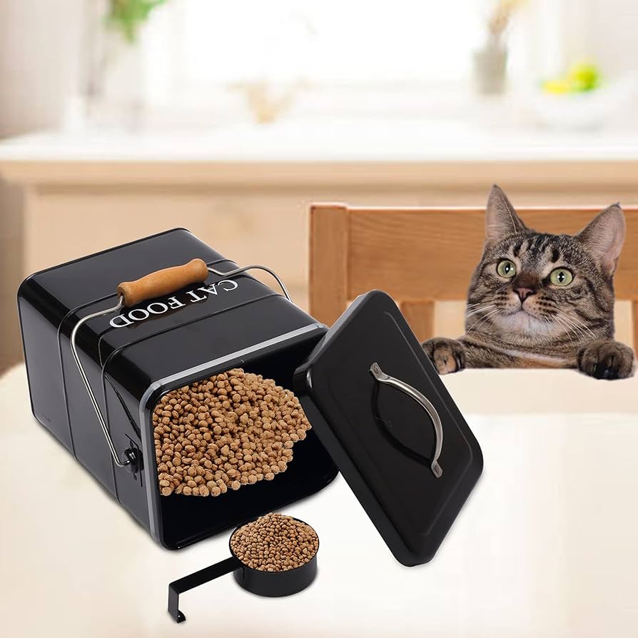 An application scenario or product detail of cat food container - Image 2