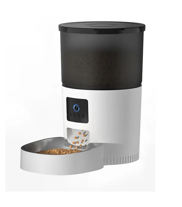 An application scenario or product detail of cat food dispenser camera - Image 23