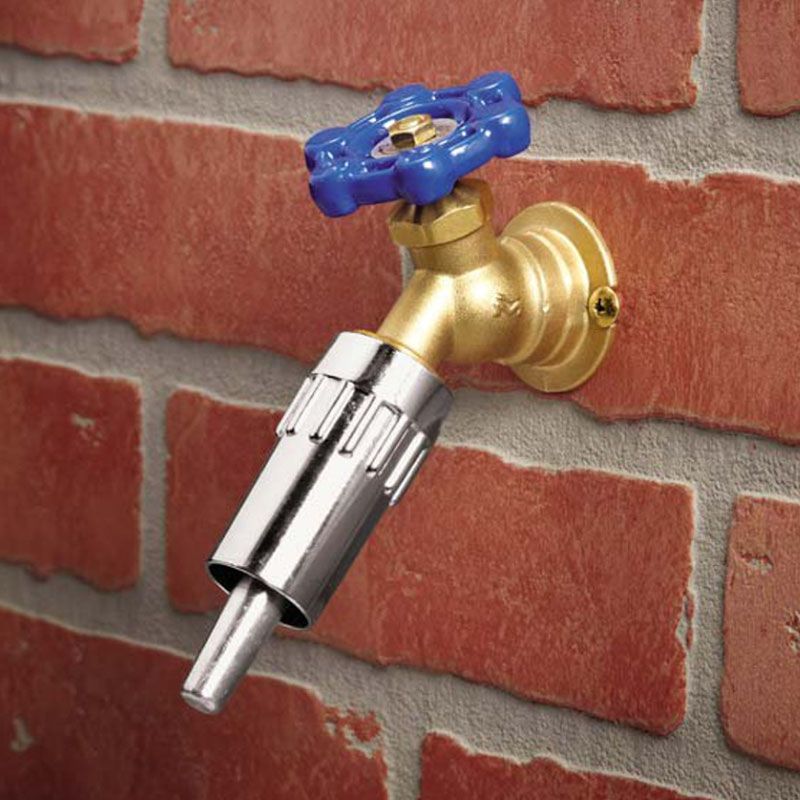 An application scenario or product detail of dog faucet waterer - Image 23