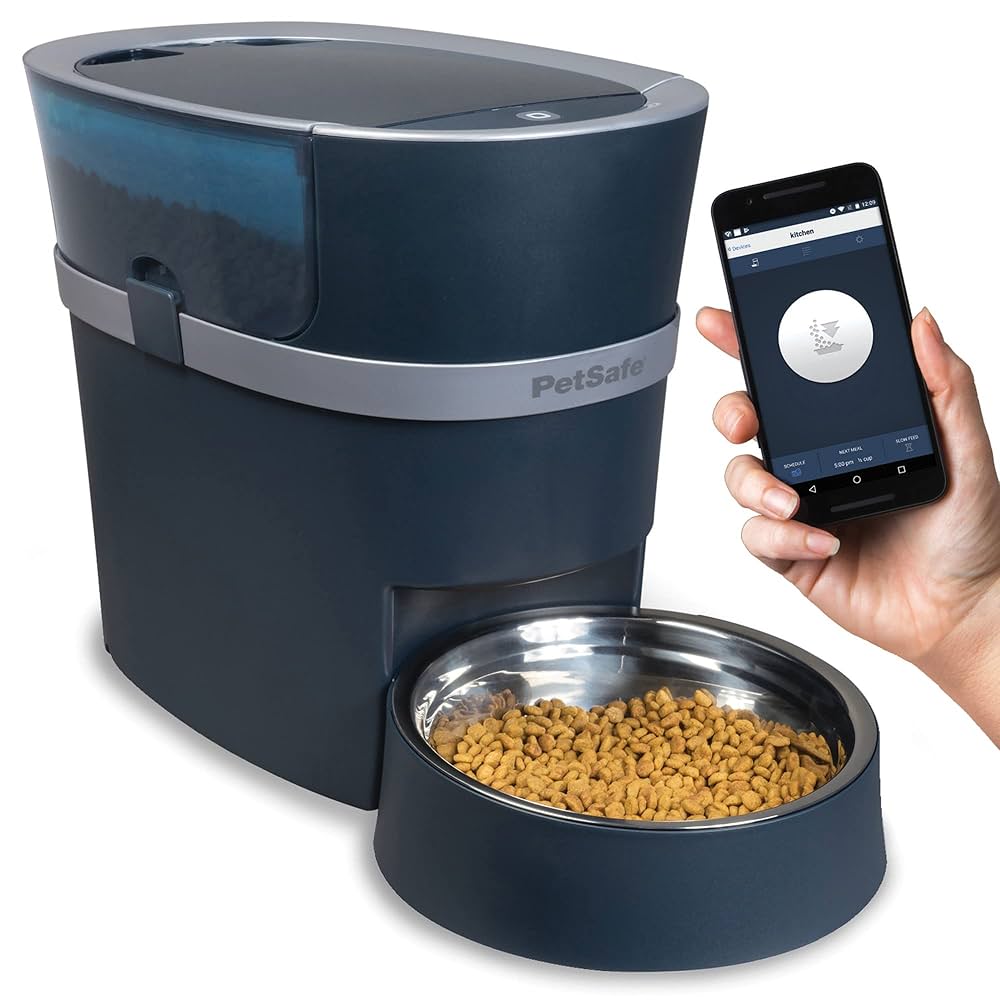 An application scenario or product detail of dog smart feeder - Image 3