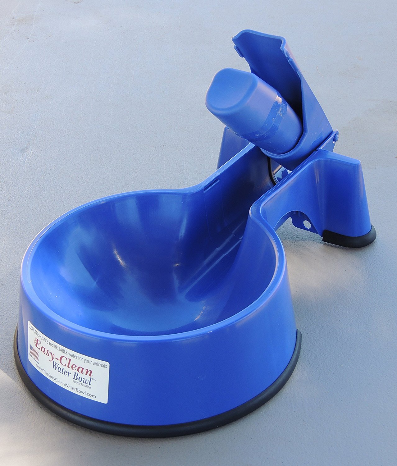 An application scenario or product detail of dog water bowl cleaner - Image 2