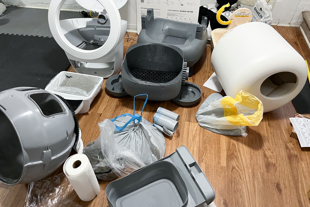 An application scenario or product detail of how do automatic litter boxes work - Image 13