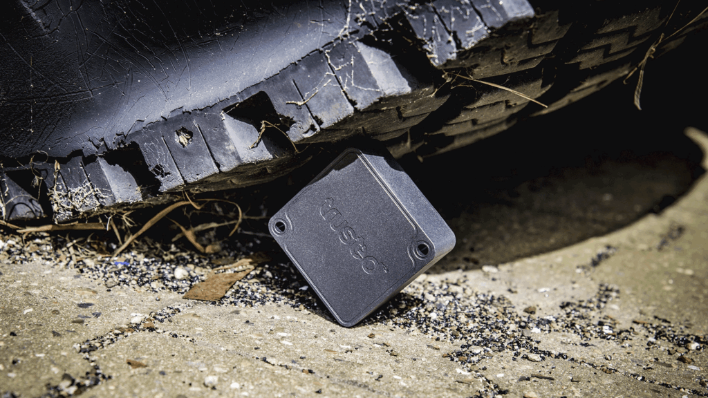 An application scenario or product detail of husky tracking - Image 16