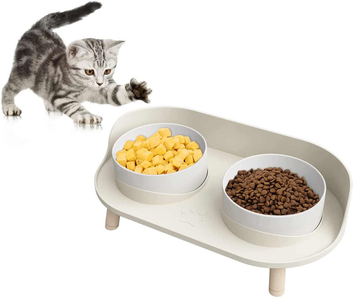 An application scenario or product detail of non spillable cat water bowl - Image 11
