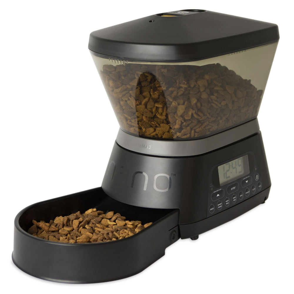 An application scenario or product detail of pet feeders for dogs - Image 17