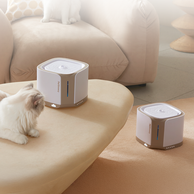 An application scenario or product detail of petsnowy water fountain - Image 9