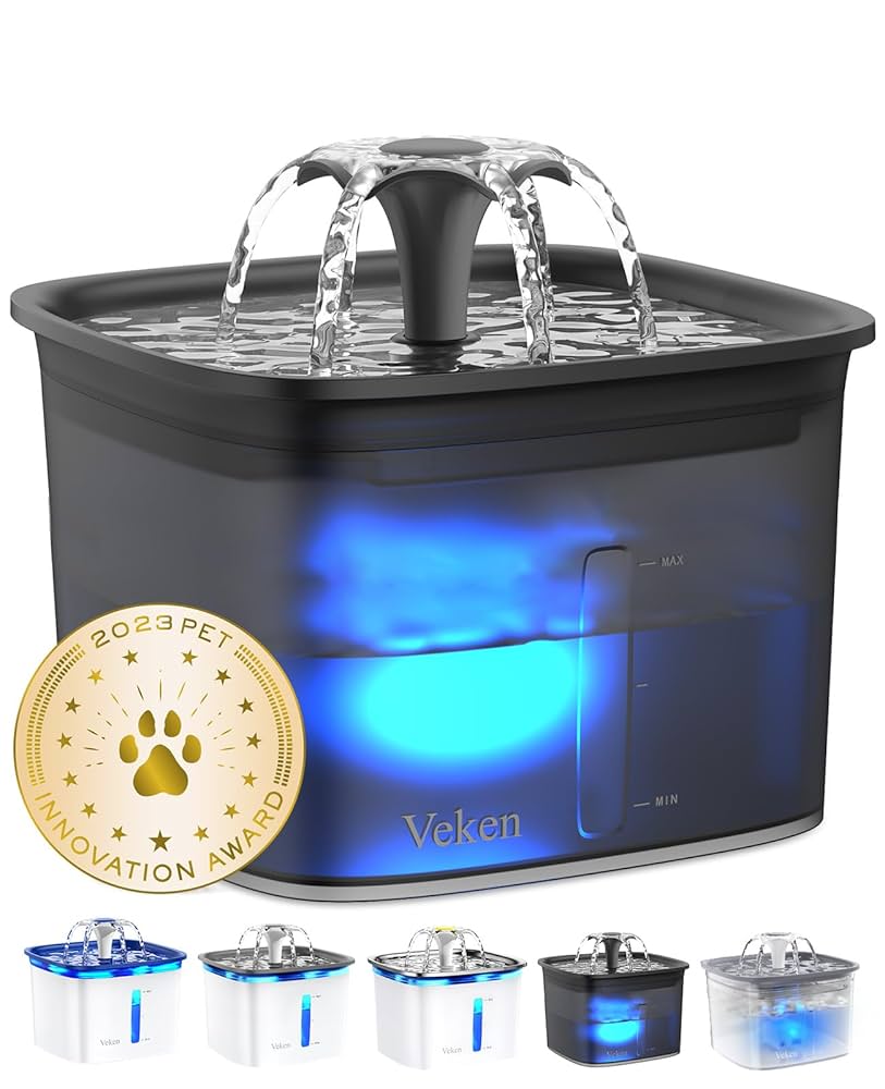 An application scenario or product detail of plastic cat water fountain - Image 1