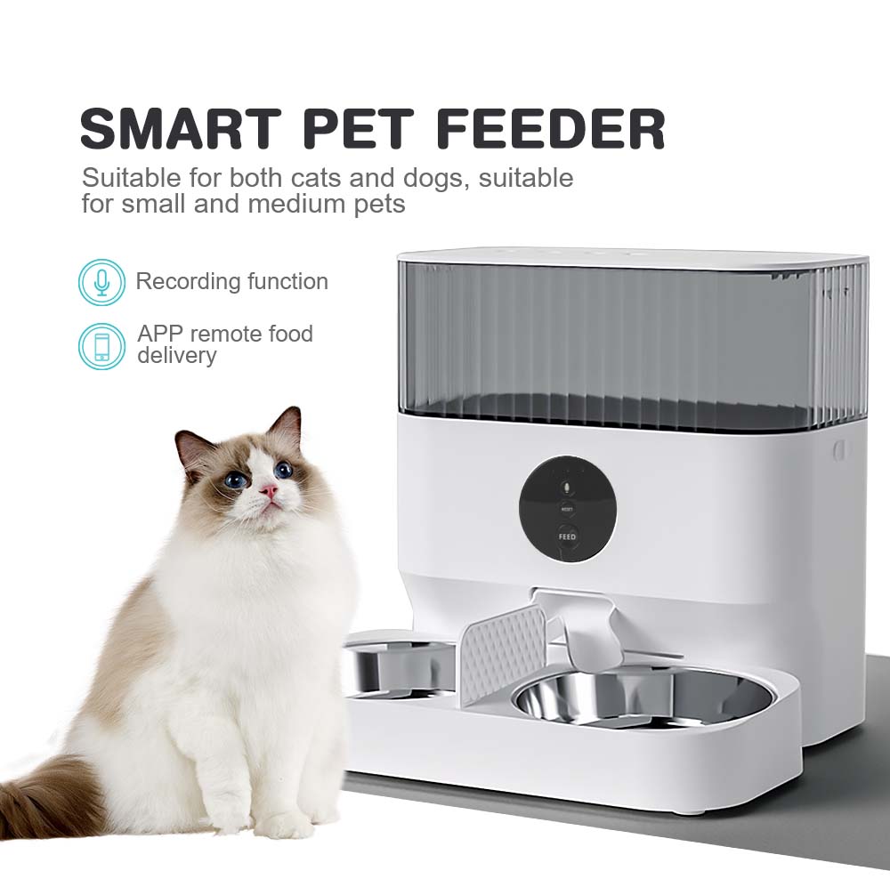 An application scenario or product detail of remote control cat feeder - Image 3