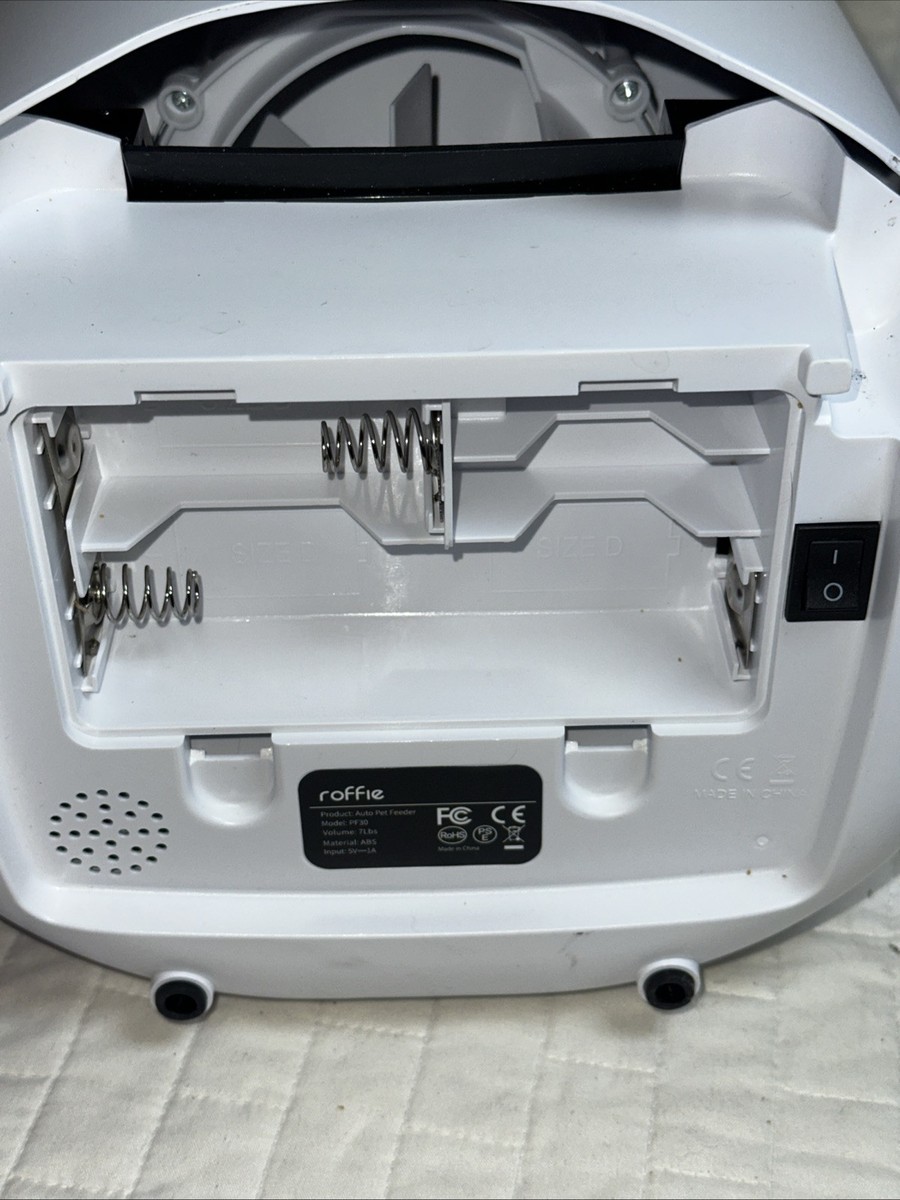 An application scenario or product detail of roffie pet feeder - Image 17