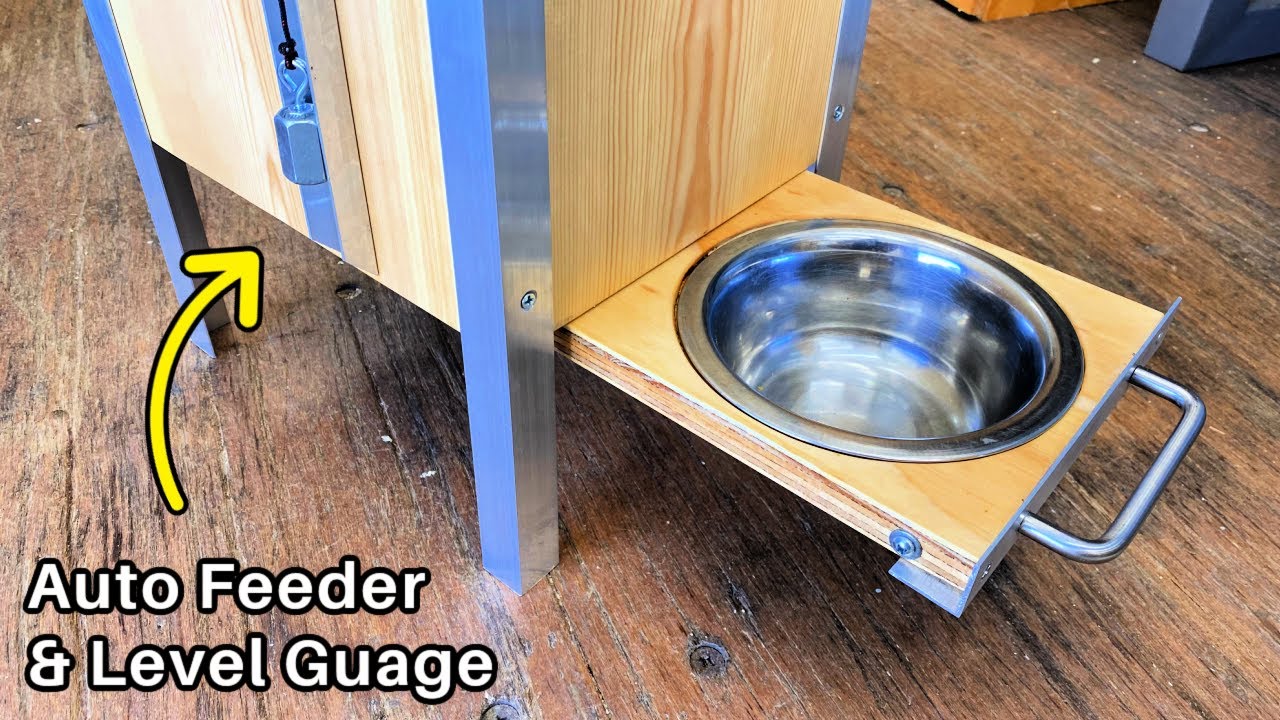 An application scenario or product detail of self feeding dog feeder - Image 12