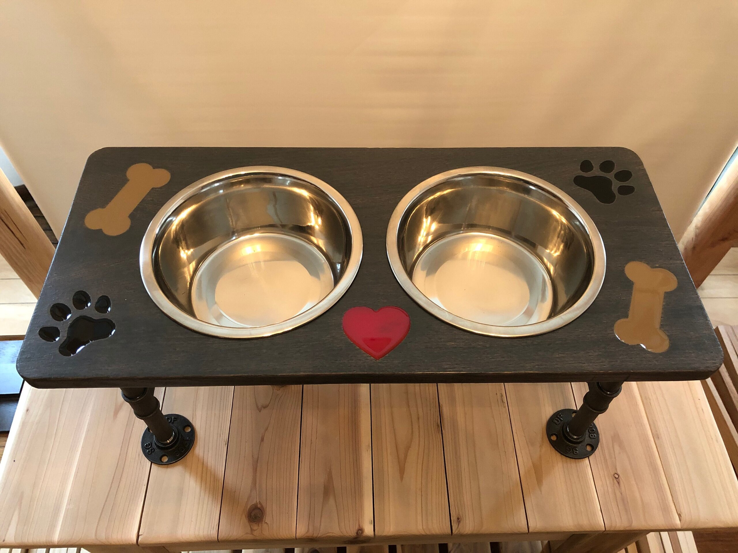 An application scenario or product detail of small dog feeder - Image 9