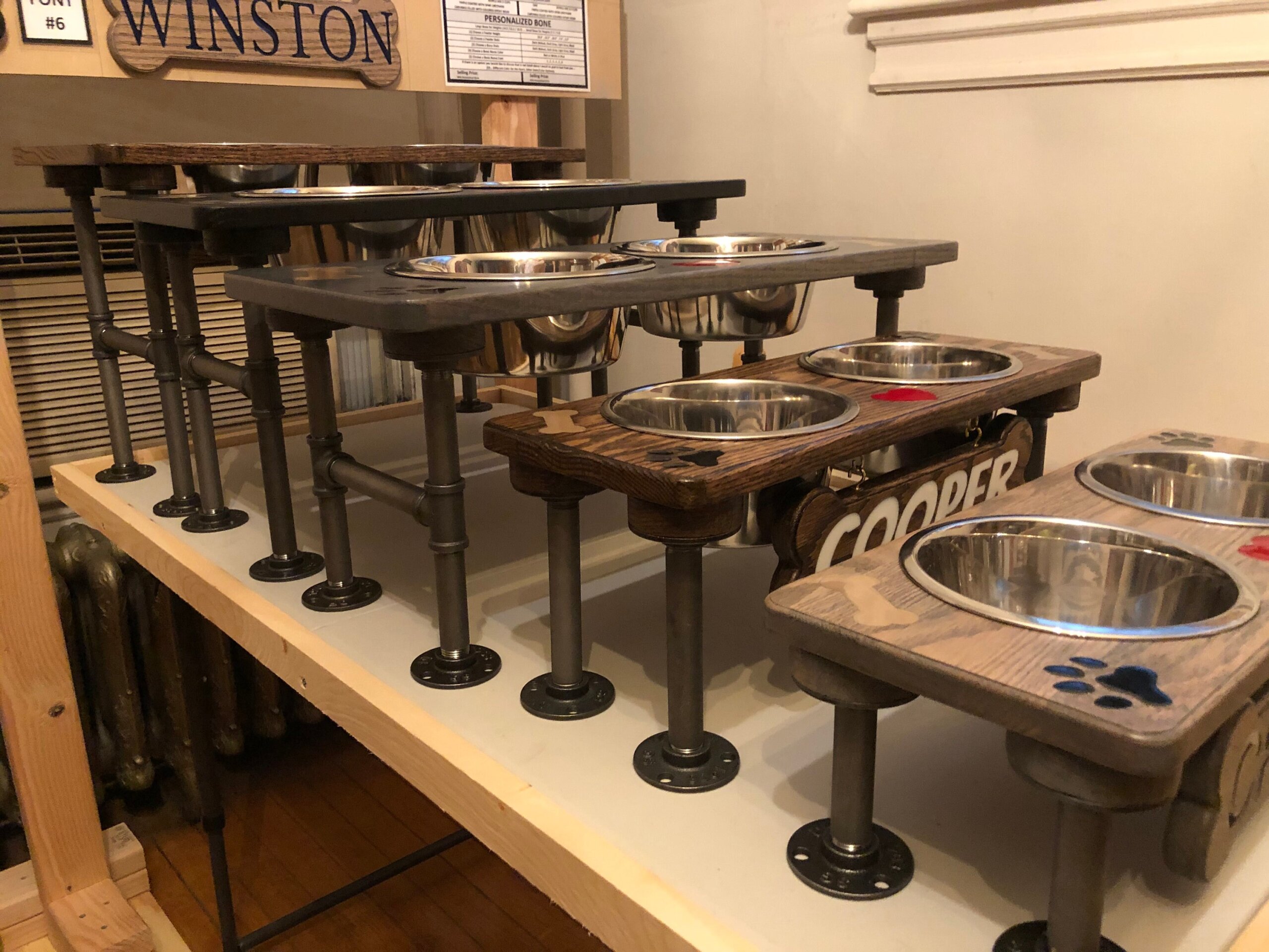 An application scenario or product detail of small dog feeder - Image 11