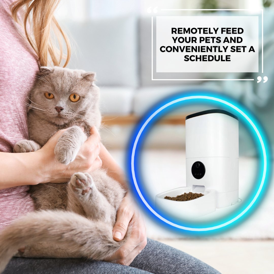 An application scenario or product detail of smart pet feeder with camera - Image 2