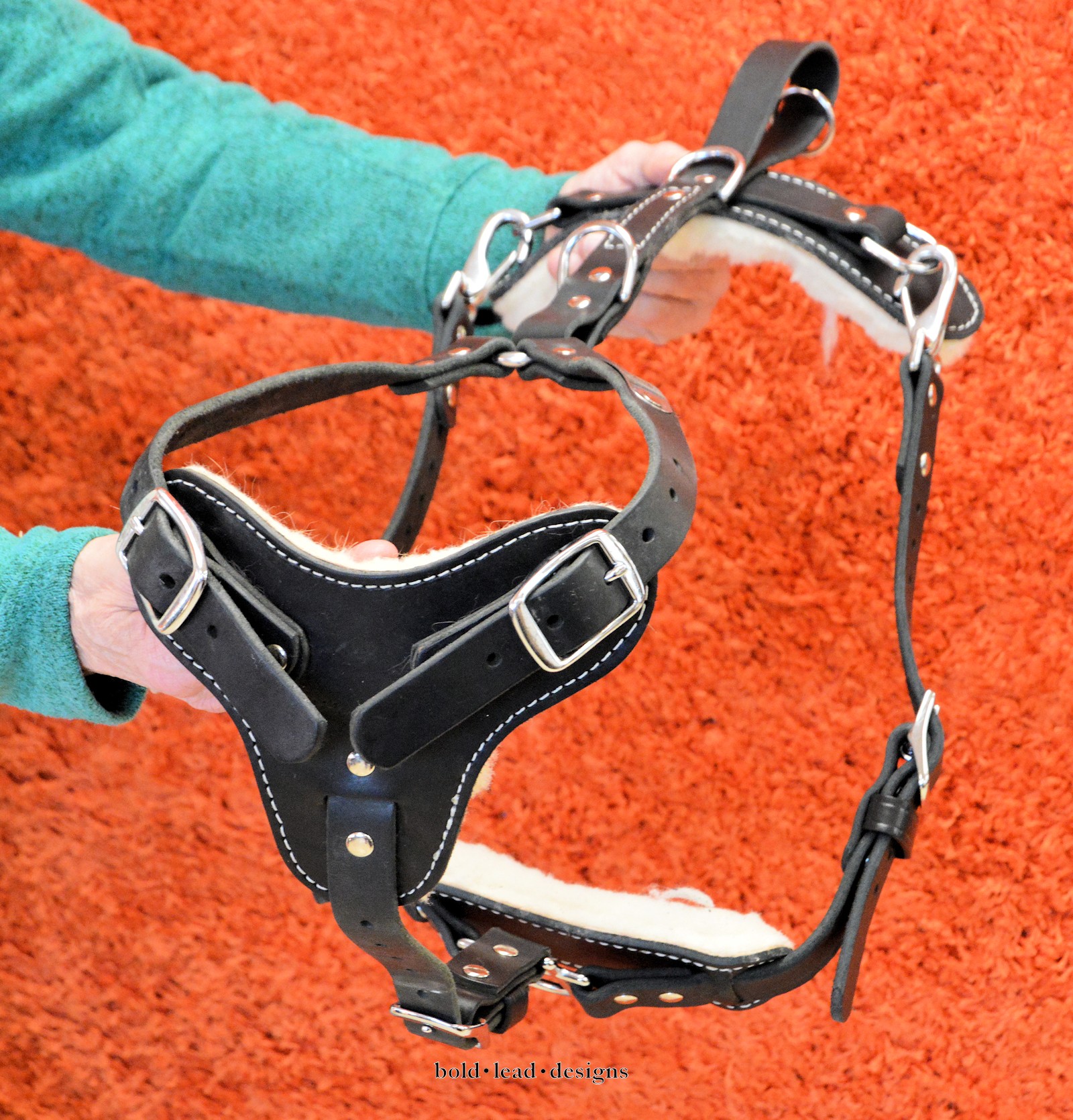 An application scenario or product detail of tracking harness - Image 13