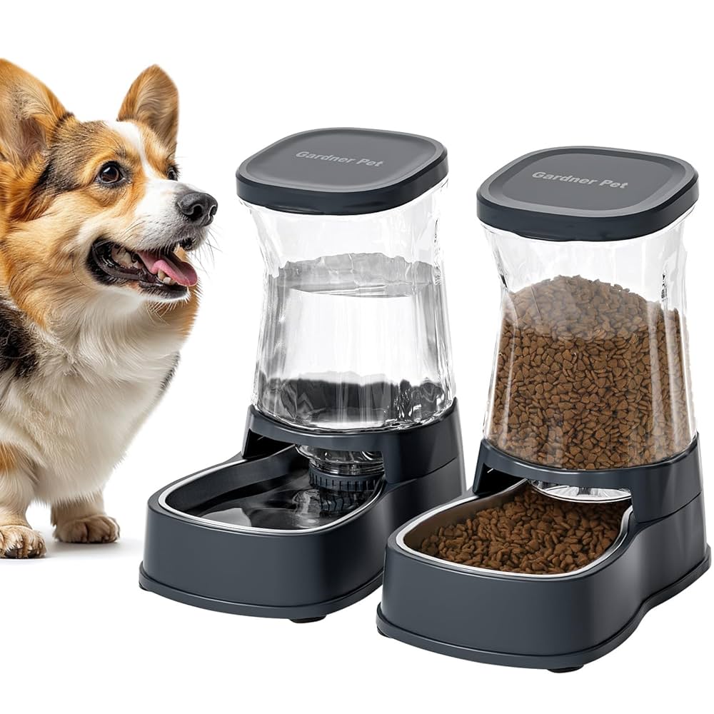 An application scenario or product detail of water and food dispenser for dogs - Image 2