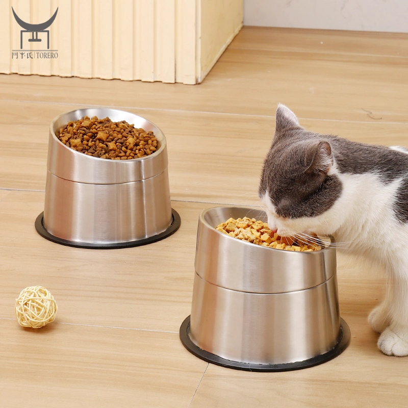 An application scenario or product detail of water bowls for cats - Image 19