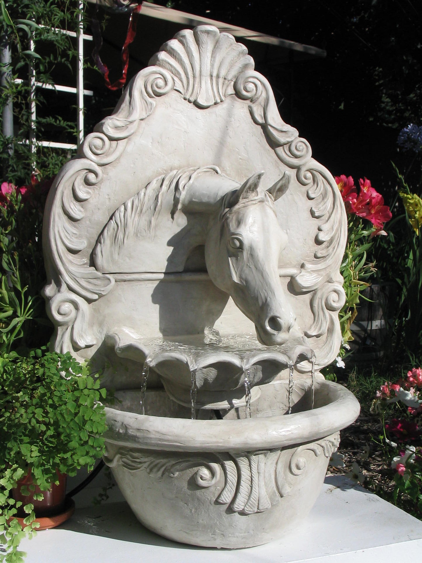 horse trough water fountain manufacturing details